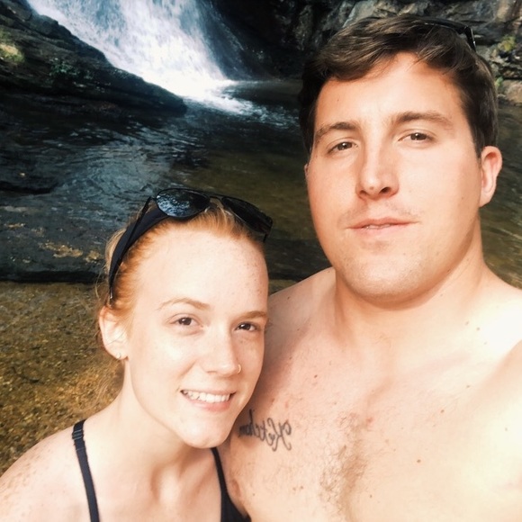 Meet your Posher, Mickayla - Picture 1 of 1